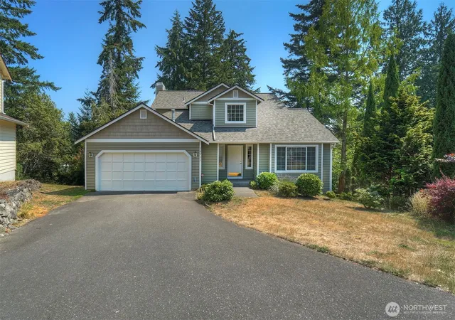 Photo 1 of Single family home for sale at 10932 Peony Pl Nw, Silverdale, WA 98383 | MLS# NWM2564510 | Listing updated on 2026-09-29