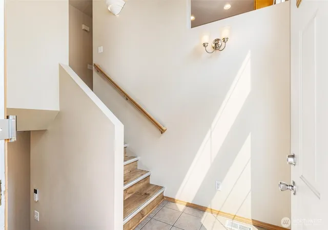 Photo 3 of Sale Pending at 11543 62nd Avenue S, Seattle, WA 98178 | MLS# NWM2564538 | Listing updated on 2026-09-20
