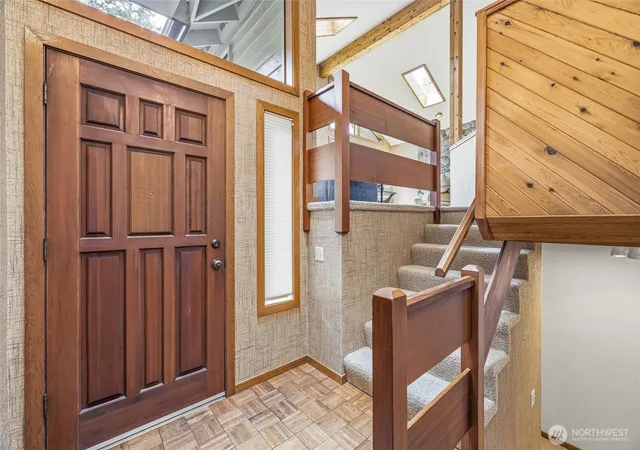 Photo 3 of Single family home for sale at 601 Clark Rd, Bellingham, WA 98225 | MLS# NWM2564564 | Listing updated on 2026-09-24