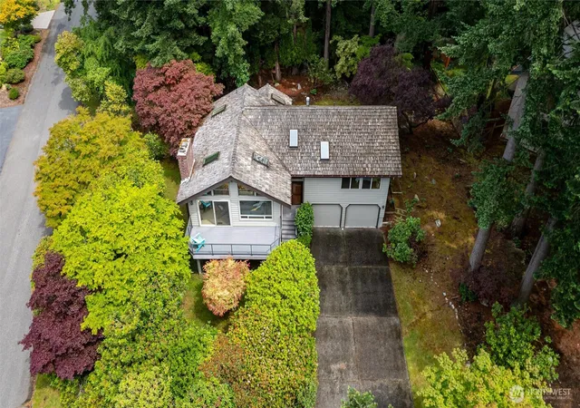 Photo 2 of Single family home for sale at 601 Clark Rd, Bellingham, WA 98225 | MLS# NWM2564564 | Listing updated on 2026-09-24