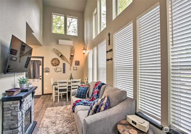 Photo 4 of Single family home for sale at 108 Osborn Rd, Ashford, WA 98304 | MLS# NWM2564567 | Listing updated on 2026-09-24