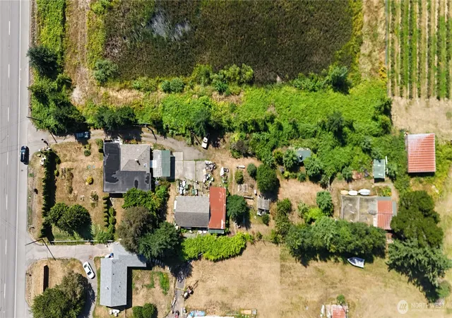 Photo 2 of Single family home for sale at 6749 Guide Meridian Rd, Lynden, WA 98264 | MLS# NWM2564575 | Listing updated on 2026-09-23
