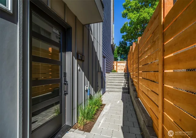 Photo 1 of Townhouse for sale at 117 22nd Avenue #B, Seattle, WA 98122 | MLS# NWM2564589 | Listing updated on 2026-09-23