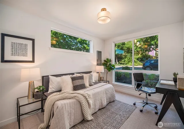Photo 3 of Townhouse for sale at 117 22nd Avenue #B, Seattle, WA 98122 | MLS# NWM2564589 | Listing updated on 2026-09-23