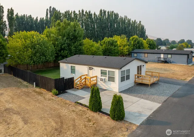 Photo 1 of Sale Pending at 2480 Basin St Sw #10, Ephrata, WA 98823 | MLS# NWM2564598 | Listing updated on 2026-09-25