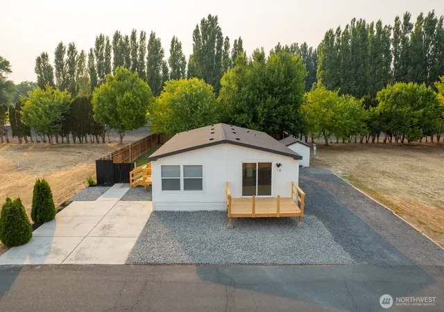 Photo 4 of Sale Pending at 2480 Basin St SW #10, Ephrata, WA 98823 | MLS# NWM2564598 | Listing updated on 2026-09-25