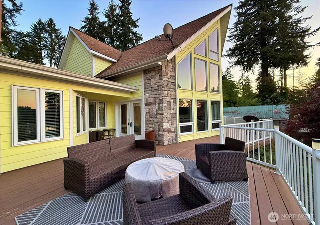 Single family home for sale at 103 Lakeside Dr, Mossyrock, WA 98564 | MLS# NWM2564601