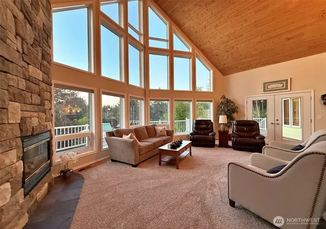Photo 4 of Single family home for sale at 103 Lakeside Dr, Mossyrock, WA 98564 | MLS# NWM2564601 | Listing updated on 2026-09-23