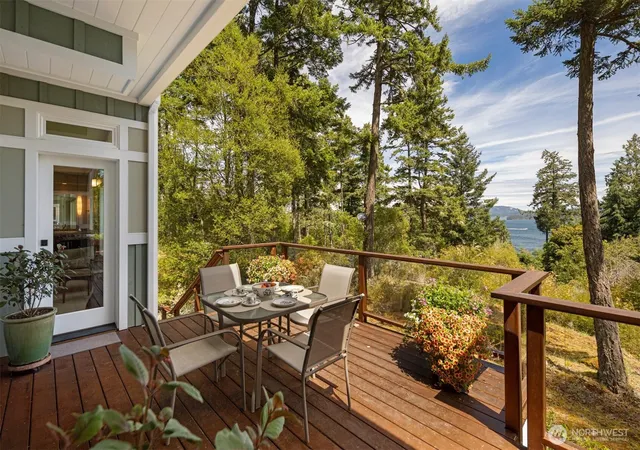 Photo 2 of Single family home for sale at 164 Bramblewood Ln, Friday Harbor, WA 98250 | MLS# NWM2564603 | Listing updated on 2026-09-23