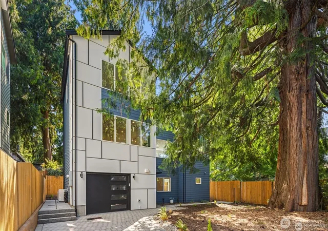 Photo 1 of Townhouse for sale at 3849 Ne 88th Street, Seattle, WA 98115 | MLS# NWM2564612 | Listing updated on 2026-09-30