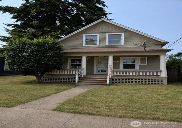 Photo 1 of Single family home for sale at 5426 S Lawrence St, Tacoma, WA 98409 | MLS# NWM2564620 | Listing updated on 2026-09-23