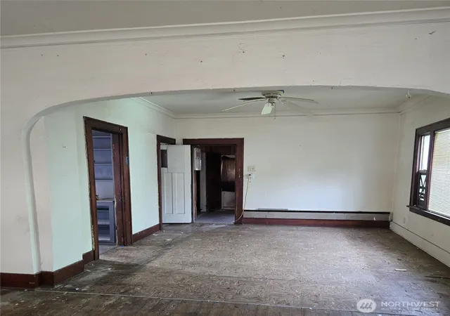 Photo 4 of Single family home for sale at 5426 S Lawrence St, Tacoma, WA 98409 | MLS# NWM2564620 | Listing updated on 2026-09-23