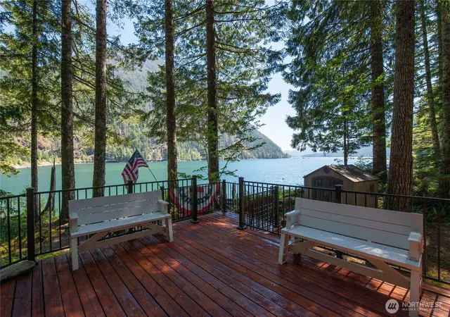 Photo 1 of Single family home for sale at 41 N Staircase Ridge Rd S, Hoodsport, WA 98548 | MLS# NWM2564631 | Listing updated on 2026-09-26