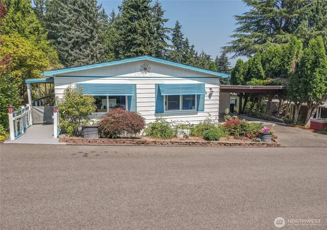 Photo 1 of Manufactured home for sale at 9314 Canyon Rd E #52, Puyallup, WA 98371 | MLS# NWM2564707 | Listing updated on 2026-09-30