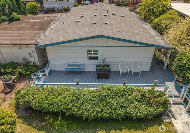 Photo 2 of Manufactured home for sale at 9314 Canyon Rd E #52, Puyallup, WA 98371 | MLS# NWM2564707 | Listing updated on 2026-09-30