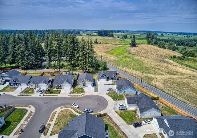 Photo 3 of Single family home for sale at 1112 Falcon Ct, Everson, WA 98247 | MLS# NWM2564735 | Listing updated on 2026-09-28