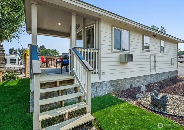 Photo 3 of Pending - Backup Offer Requested at 7037 Highway 262 E #50, Othello, WA 99344 | MLS# NWM2564737 | Listing updated on 2026-09-22