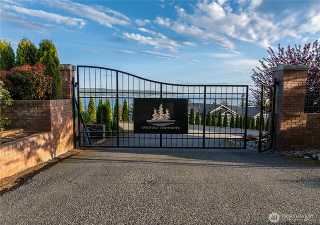 Photo 3 of Sale Pending at 1485 Sergios View Ln, Oak Harbor, WA 98277 | MLS# NWM2564744 | Listing updated on 2026-08-13
