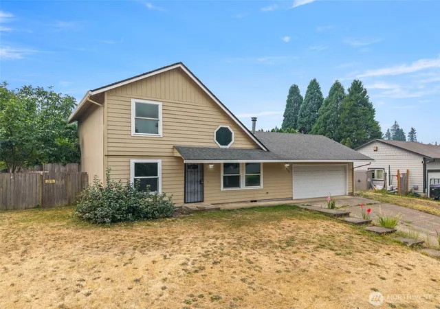 Photo 3 of Sale Pending at 13903 Ne 47th Street, Vancouver, WA 98682 | MLS# NWM2564767 | Listing updated on 2026-08-27