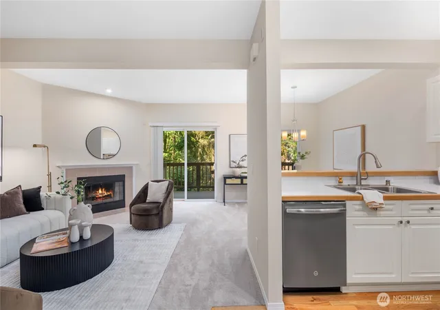 Photo 3 of Townhouse for sale at 3800 NE Sunset Blvd #B103, Renton, WA 98056 | MLS# NWM2564774 | Listing updated on 2026-09-26