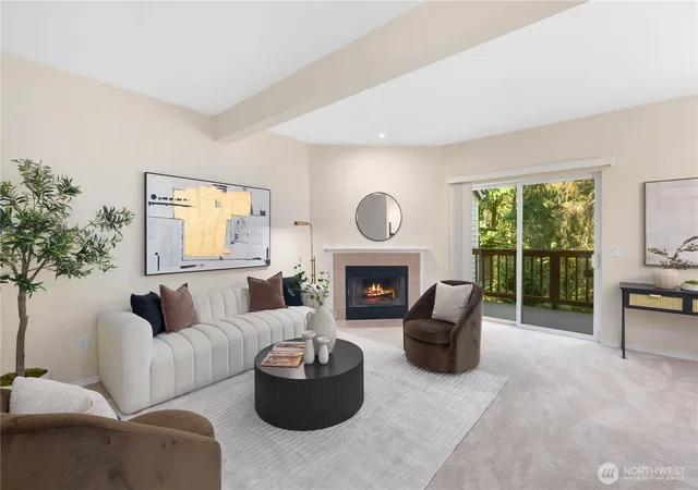 Photo 4 of Townhouse for sale at 3800 NE Sunset Blvd #B103, Renton, WA 98056 | MLS# NWM2564774 | Listing updated on 2026-09-26