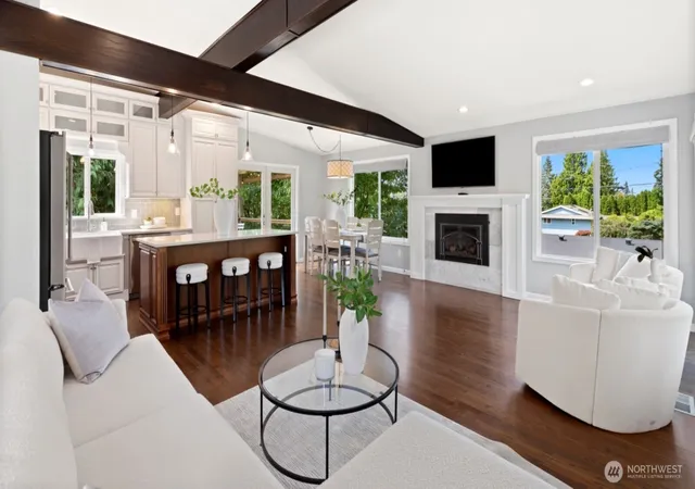 Photo 4 of Single family home for sale at 10913 NE 48th Street, Kirkland, WA 98033 | MLS# NWM2564779 | Listing updated on 2026-09-30