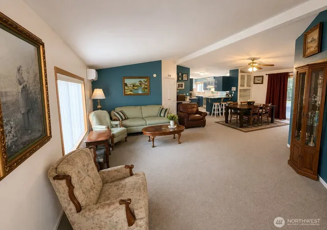Photo 4 of Manufactured home for sale at 29710 68 Avenue S, Roy, WA 98580 | MLS# NWM2564791 | Listing updated on 2026-09-23