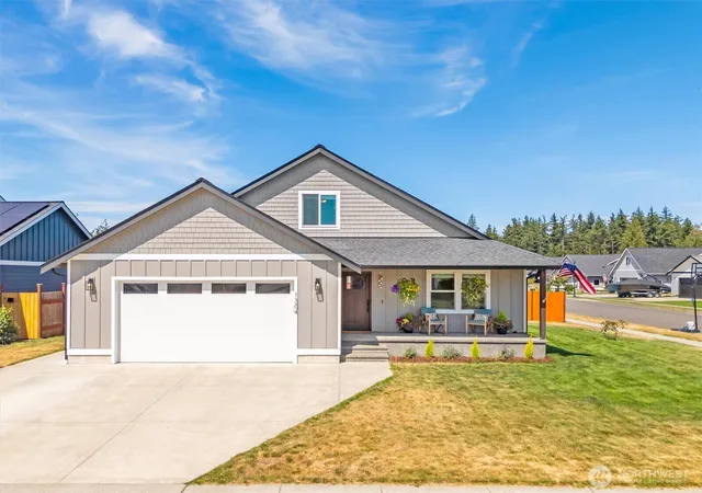 Photo 1 of Single family home for sale at 1304 Cashmere, Everson, WA 98247 | MLS# NWM2564793 | Listing updated on 2026-09-23
