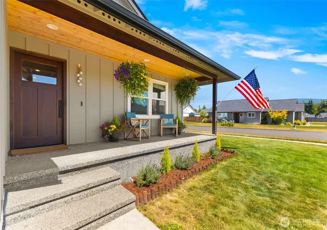 Photo 3 of Single family home for sale at 1304 Cashmere, Everson, WA 98247 | MLS# NWM2564793 | Listing updated on 2026-09-23