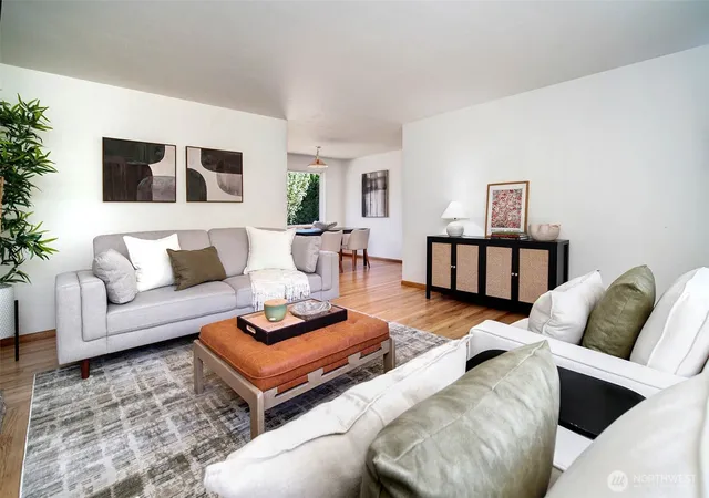 Photo 4 of Single family home for sale at 1924 NE 130th Place, Seattle, WA 98125 | MLS# NWM2564810 | Listing updated on 2026-09-30
