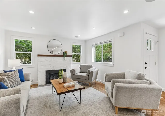 Photo 3 of Single family home for sale at 1302 Nw 90th Street, Seattle, WA 98117 | MLS# NWM2564829 | Listing updated on 2026-10-01