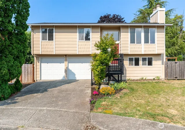 Photo 2 of Sale Pending at 5059 33rd Court Ne, Tacoma, WA 98422 | MLS# NWM2564848 | Listing updated on 2026-09-25