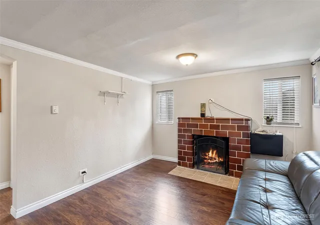 Photo 4 of Single family home for sale at 14118 37th Avenue S, Tukwila, WA 98168 | MLS# NWM2564851 | Listing updated on 2026-09-23