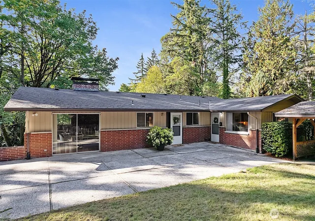 Photo 1 of Sale Pending at 6421 144th Street Nw, Gig Harbor, WA 98332 | MLS# NWM2564855 | Listing updated on 2026-09-25