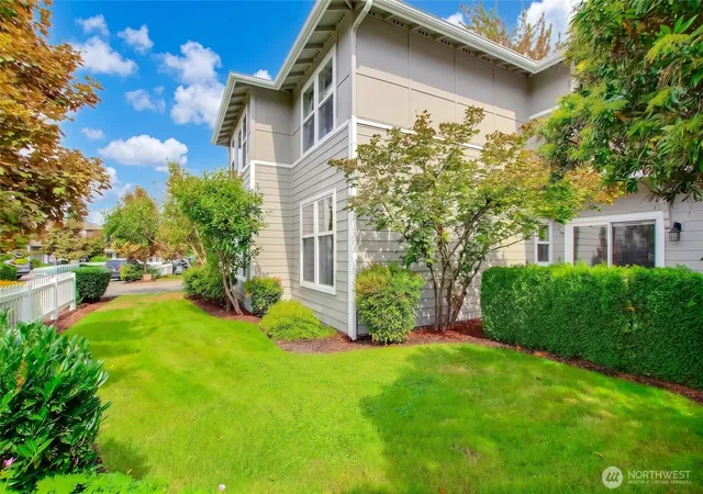 Photo 2 of Condo for sale at 22471 Se 38th Terrace #1419, Issaquah, WA 98029 | MLS# NWM2564876 | Listing updated on 2026-10-03