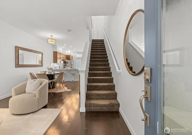 Photo 3 of Townhouse for sale at 2157 Nw Talus Dr, Issaquah, WA 98027 | MLS# NWM2564879 | Listing updated on 2026-09-28