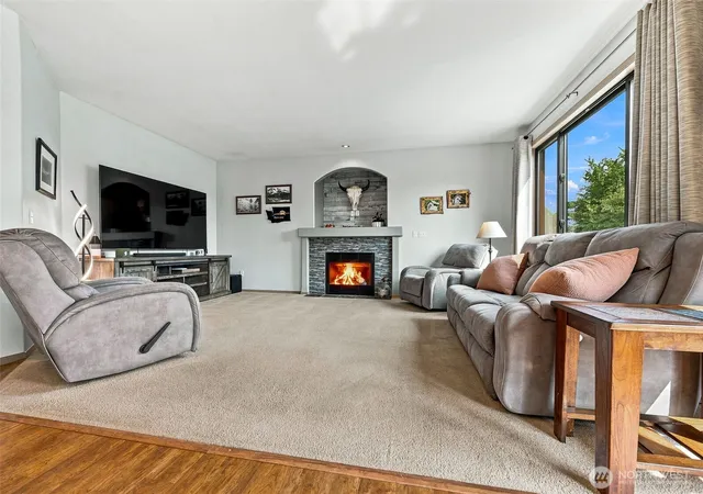 Photo 3 of Sale Pending at 15902 65th Street Ct E, Sumner, WA 98390 | MLS# NWM2564918 | Listing updated on 2026-09-25