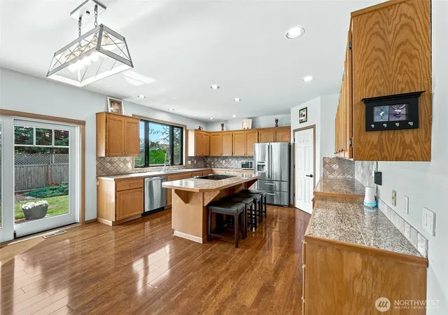 Photo 4 of Sale Pending at 15902 65th Street Ct E, Sumner, WA 98390 | MLS# NWM2564918 | Listing updated on 2026-09-25