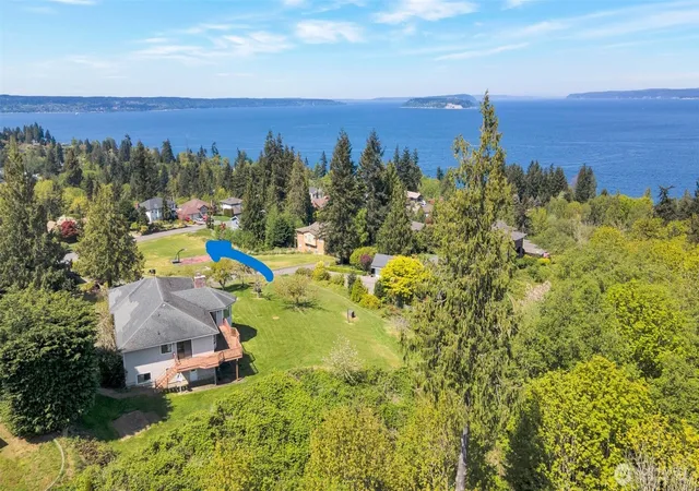 Photo 1 of Land for sale at 192 X 49th Pl Sw, Everett, WA 98203 | MLS# NWM2564944 | Listing updated on 2026-09-23