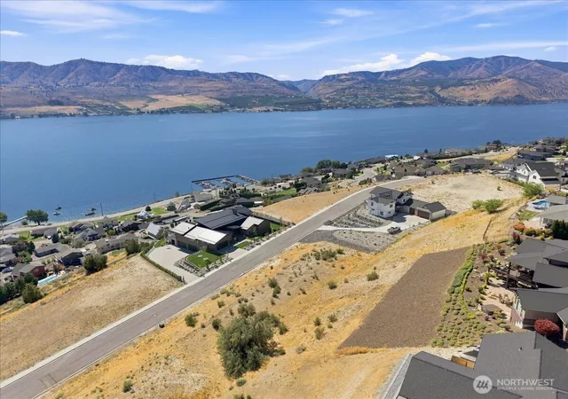 Photo 3 of Land for sale at 127 Crystal Crst Dr, Chelan, WA 98816 | MLS# NWM2564970 | Listing updated on 2026-09-23