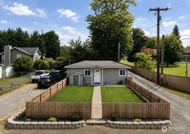 Photo 1 of Single family home for sale at 1217 Orting Kapowsin Hwy E, Orting, WA 98360 | MLS# NWM2564971 | Listing updated on 2026-09-23