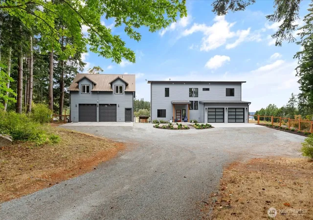 Photo 2 of Sale Pending at 1423 Rose Ln, Oak Harbor, WA 98277 | MLS# NWM2564977 | Listing updated on 2026-09-25