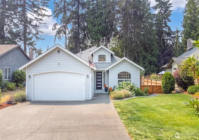 Photo 2 of Single family home for sale at 4019 Ne 17th Street, Renton, WA 98056 | MLS# NWM2564986 | Listing updated on 2026-09-23