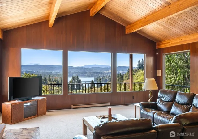 Photo 2 of Single family home for sale at 673 Cinebar Rd, Cinebar, WA 98533 | MLS# NWM2565000 | Listing updated on 2026-10-01