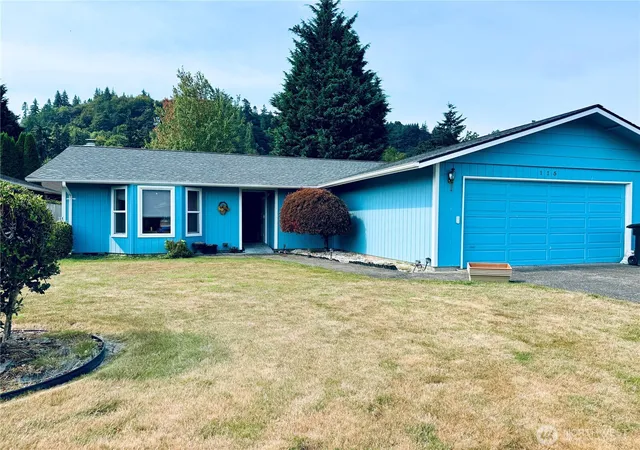 Photo 1 of Sale Pending at 115 Holly Park St, Longview, WA 98632 | MLS# NWM2565001 | Listing updated on 2026-09-25