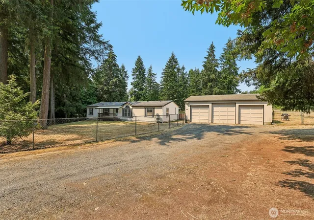 Photo 1 of Contingent at 16627 230th Avenue Se, Maple Valley, WA 98038 | MLS# NWM2565044 | Listing updated on 2026-09-24