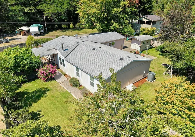 Photo 3 of Manufactured home for sale at 56 7th Avenue, Port Hadlock, WA 98339 | MLS# NWM2565046 | Listing updated on 2026-10-02