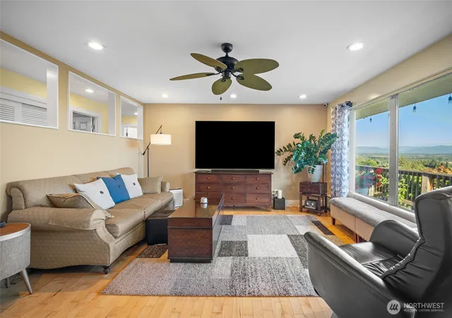 Photo 4 of Single family home for sale at 2459 Crestline St, Ferndale, WA 98248 | MLS# NWM2565080 | Listing updated on 2026-09-30