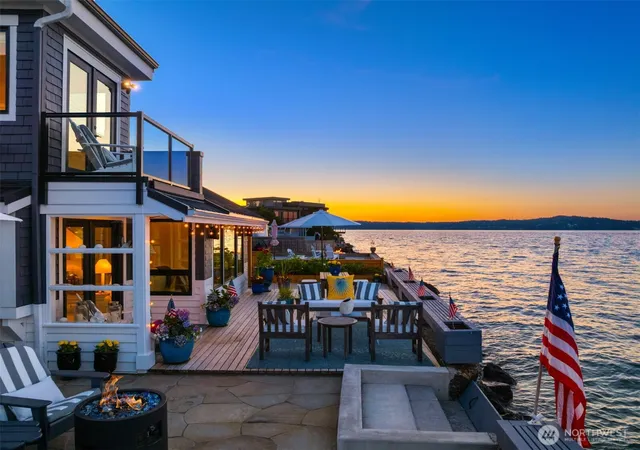 Photo 1 of Sale Pending at 15670 Ne Point Monroe Dr, Bainbridge Island, WA 98110 | MLS# NWM2565135 | Listing updated on 2026-09-25