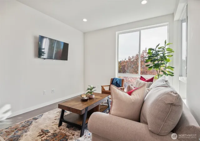 Photo 4 of Townhouse for sale at 3410 15th Avenue W #B, Seattle, WA 98119 | MLS# NWM2565151 | Listing updated on 2026-09-23